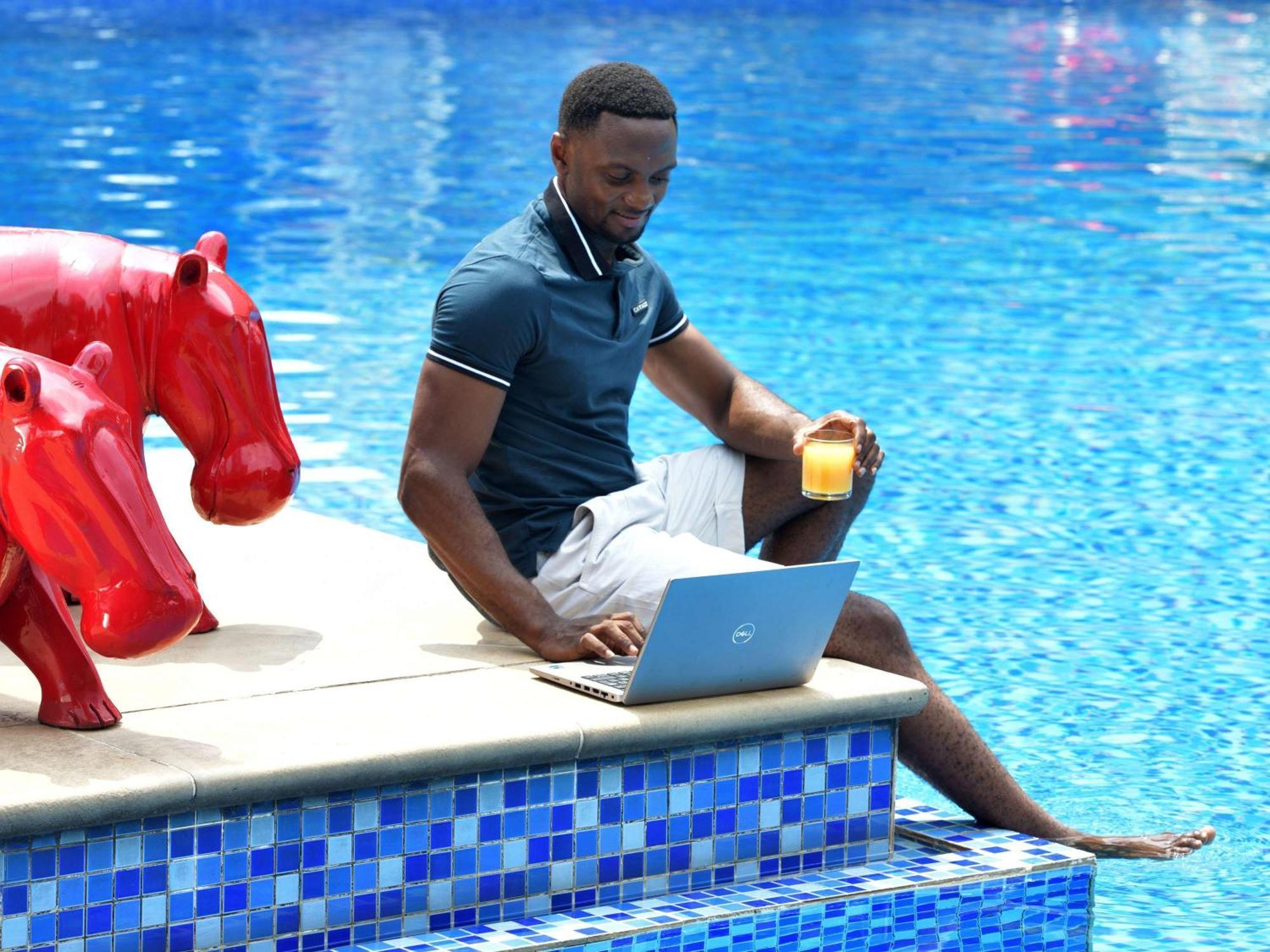 Pullman Kinshasa Grand Hotel Zewnętrze zdjęcie