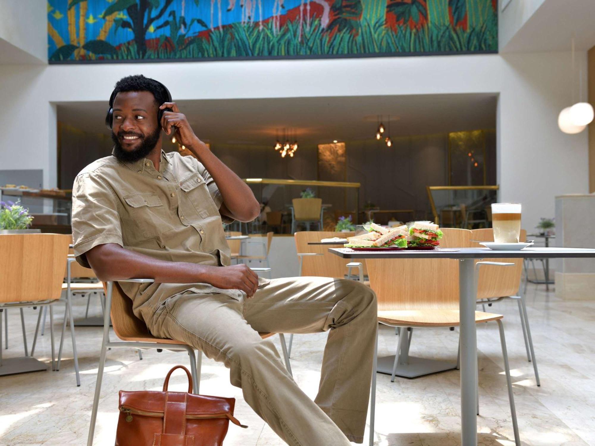 Pullman Kinshasa Grand Hotel Zewnętrze zdjęcie